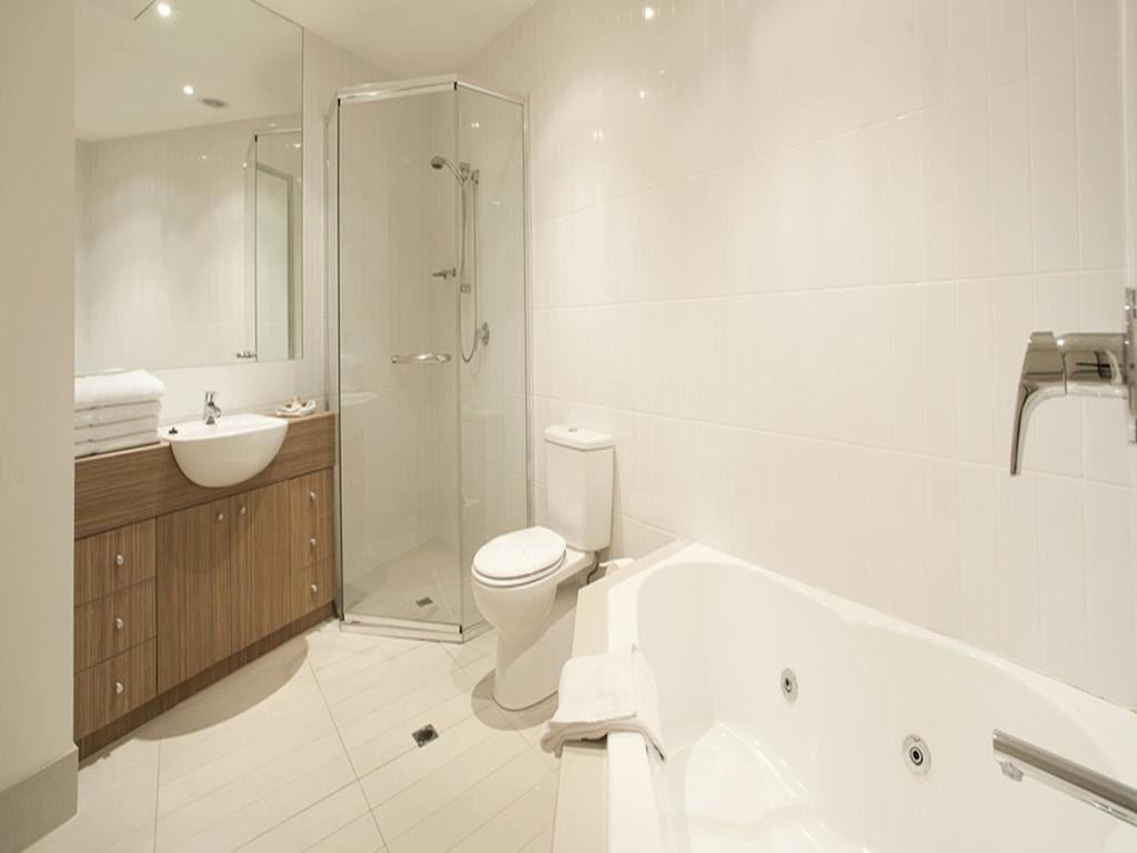The Waves Apartments Cowes Exterior foto